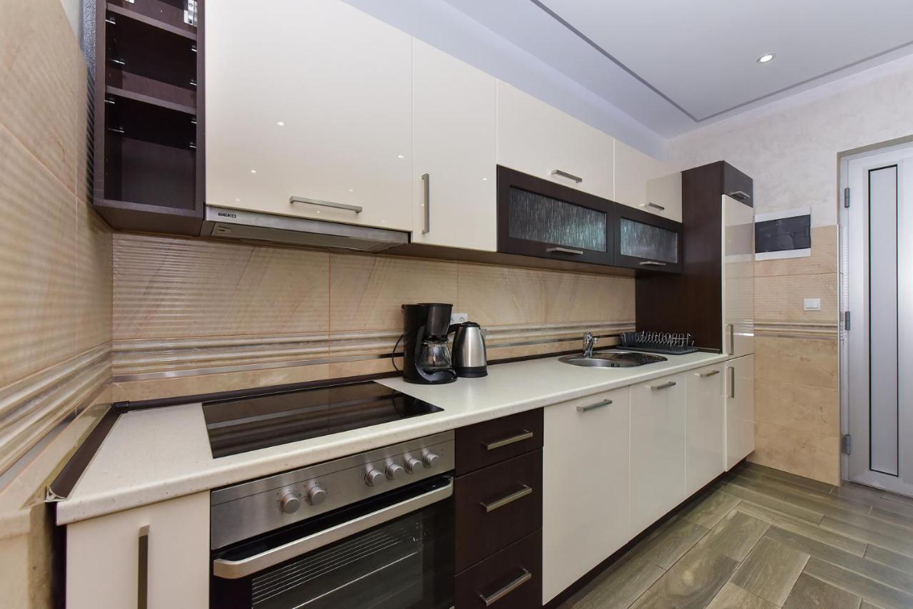 Apartmani Iva Vir Exterior photo