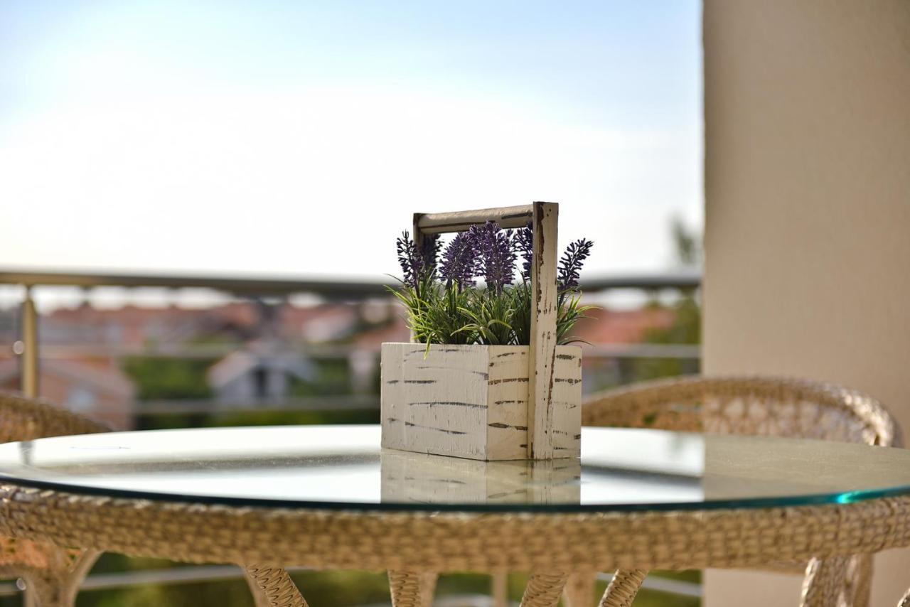 Apartmani Iva Vir Exterior photo